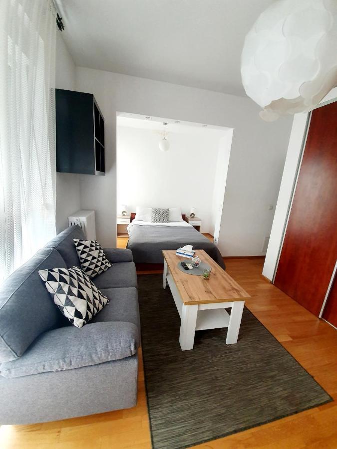 Ultracentral Apartments Бухарест Экстерьер фото